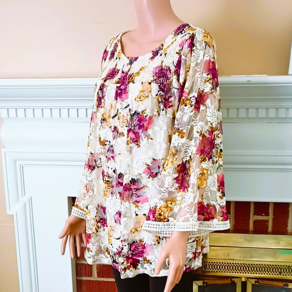 Sheer Floral Lace Babydoll Top M Smocked Bodice Bell 3/4 Sleeve Boho Blouse